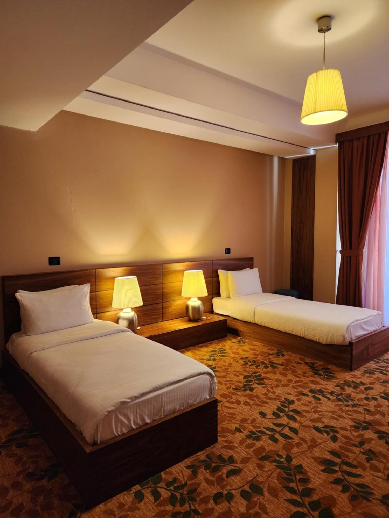 El Resort Hotel Qax Bagian luar foto