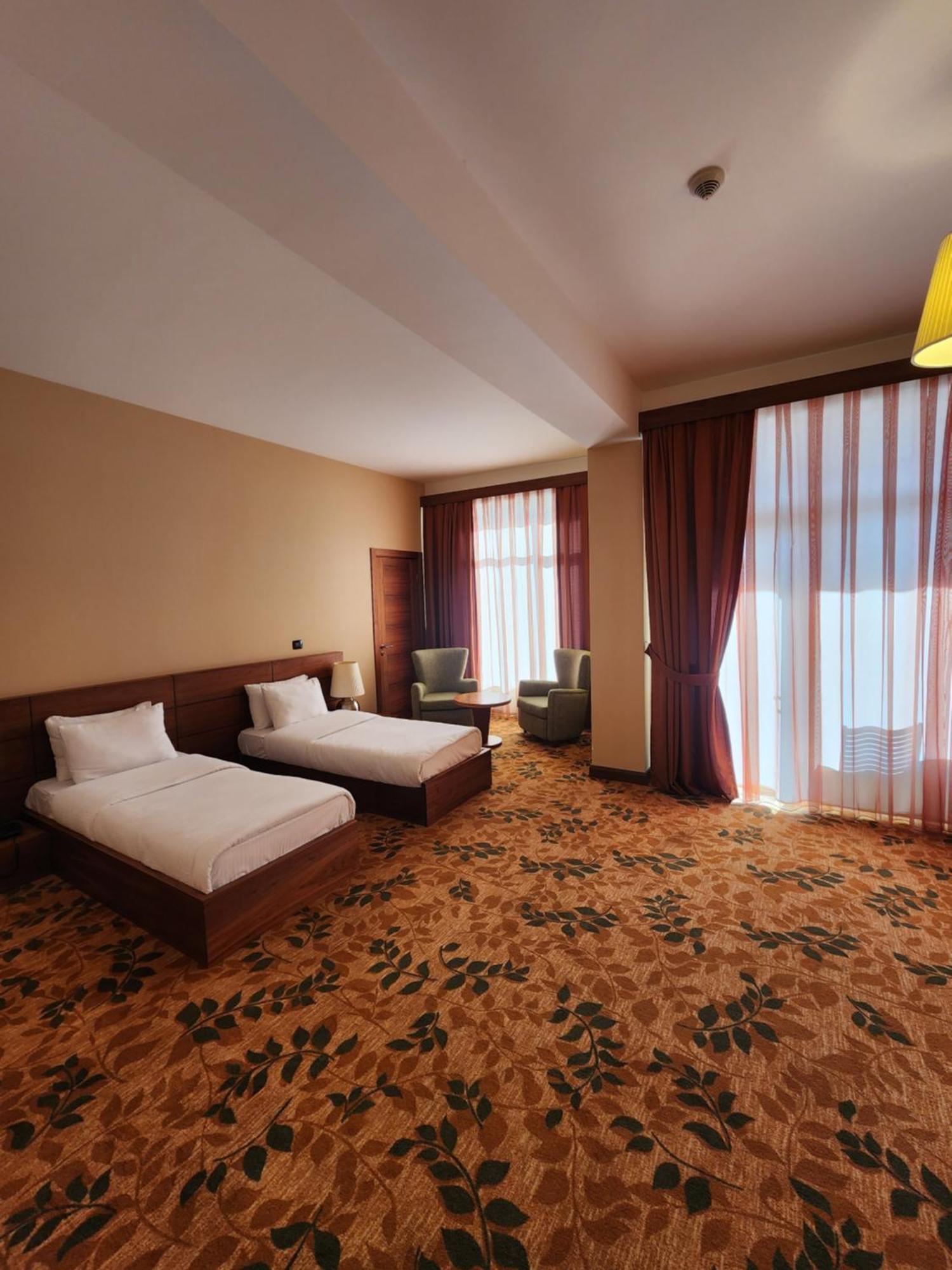 El Resort Hotel Qax Bagian luar foto