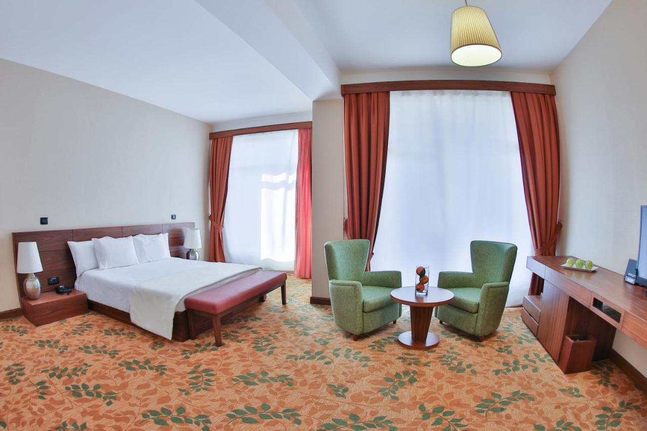 El Resort Hotel Qax Bagian luar foto