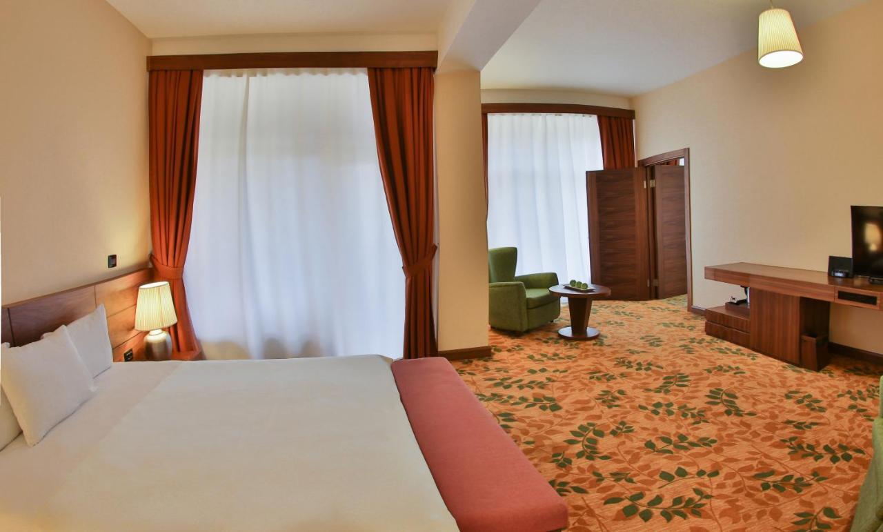 El Resort Hotel Qax Bagian luar foto