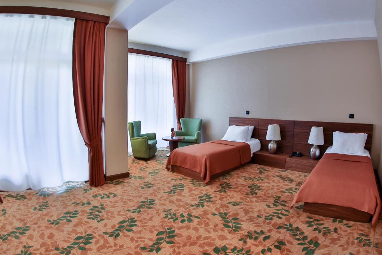 El Resort Hotel Qax Bagian luar foto